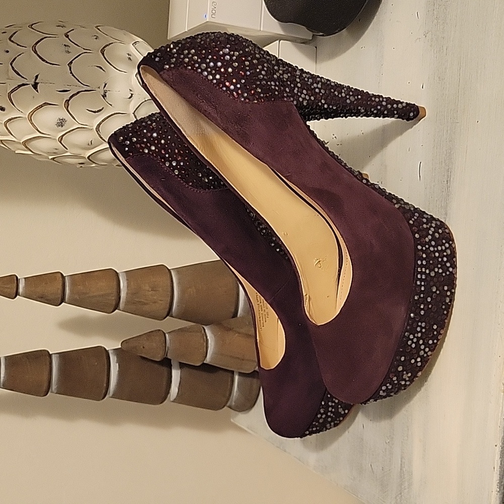 Enzo Angiolini Purple Platform heels SZ 11